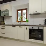 Marivo Διαμέρισμα Dugi Rat